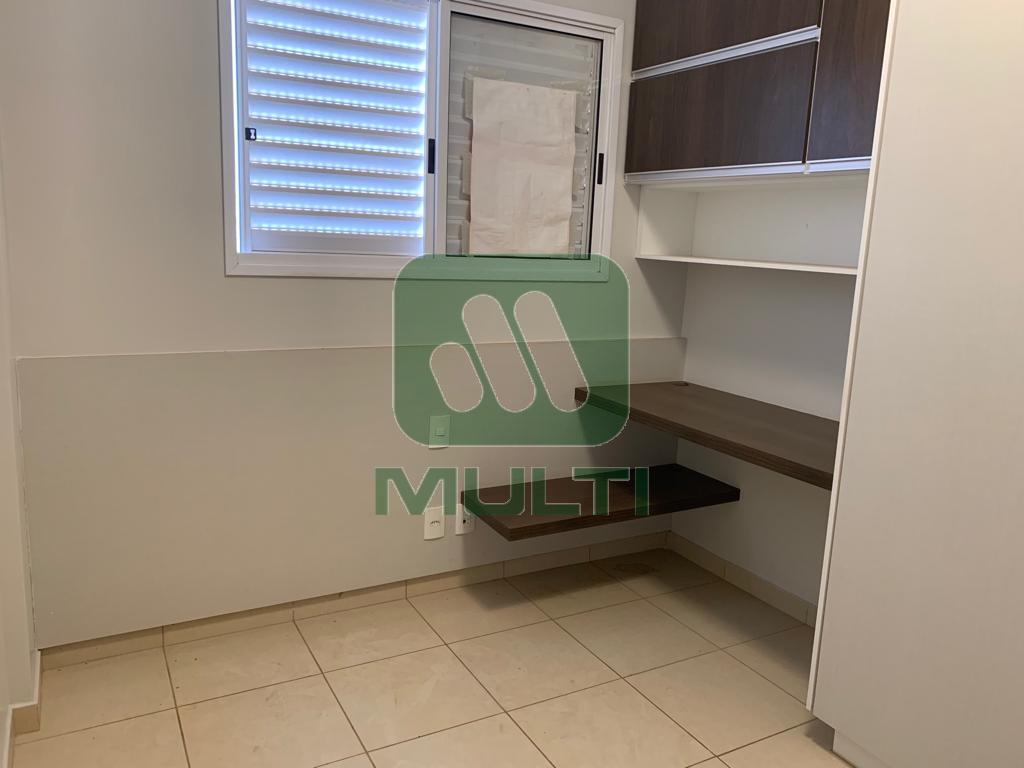 Apartamento à venda com 2 quartos, 65m² - Foto 9