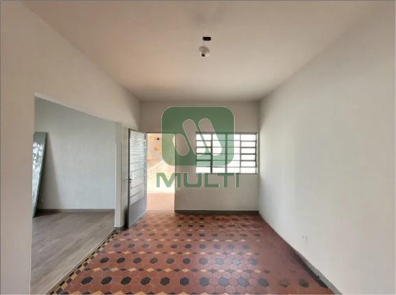 Casa à venda com 3 quartos, 160m² - Foto 16