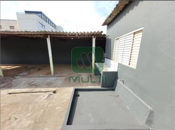 Casa à venda com 3 quartos, 160m² - Foto 23