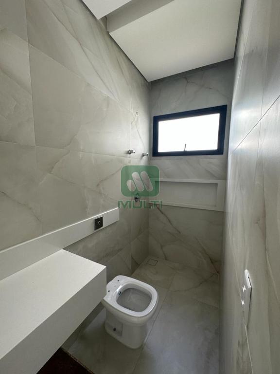 Casa de Condomínio à venda com 4 quartos, 300m² - Foto 10