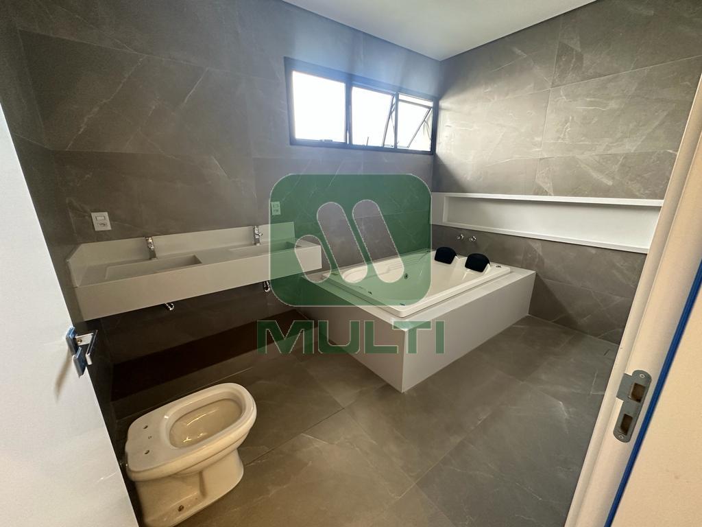 Casa de Condomínio à venda com 4 quartos, 300m² - Foto 14