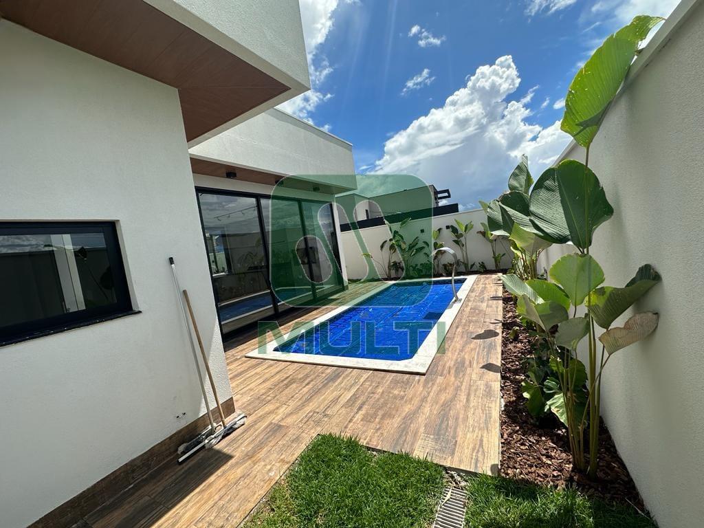 Casa de Condomínio à venda com 4 quartos, 300m² - Foto 21