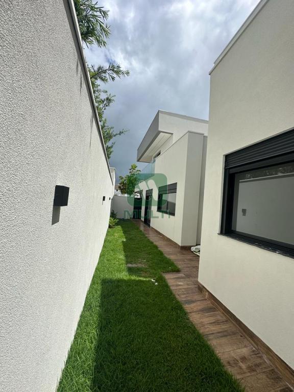 Casa de Condomínio à venda com 4 quartos, 300m² - Foto 22