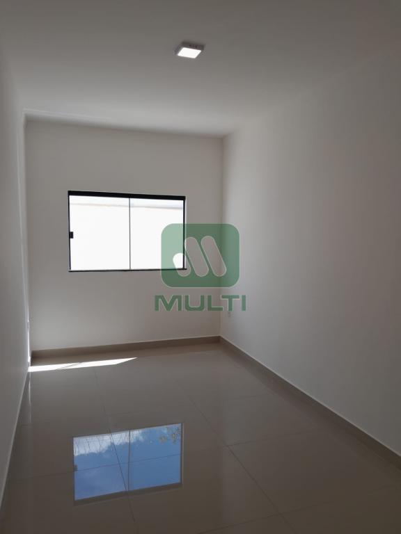 Casa à venda com 3 quartos, 140m² - Foto 14