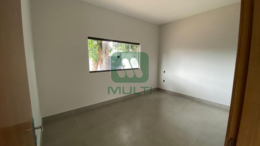 Casa à venda com 2 quartos, 73m² - Foto 17