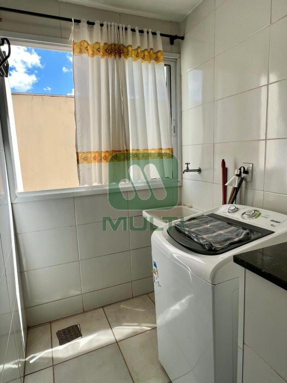 Apartamento à venda com 2 quartos, 65m² - Foto 9