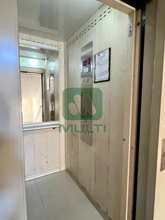 Apartamento à venda com 2 quartos, 65m² - Foto 10