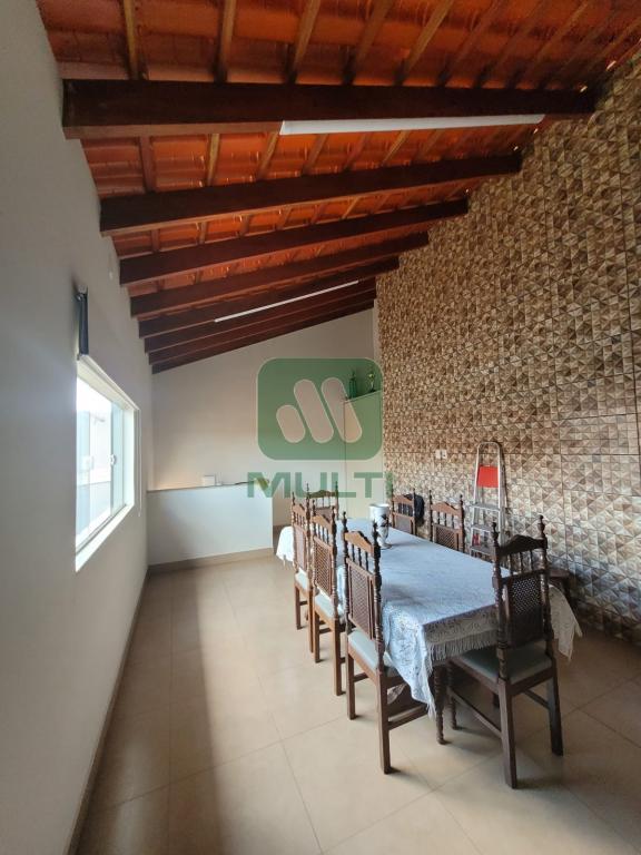 Casa à venda com 3 quartos, 172m² - Foto 7