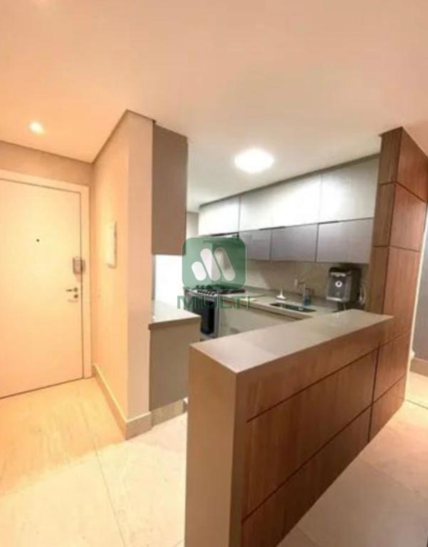 Apartamento à venda com 3 quartos, 108m² - Foto 9