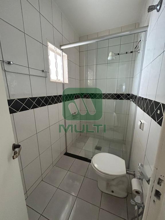 Casa à venda com 3 quartos, 200m² - Foto 28