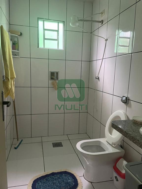 Casa à venda com 5 quartos, 200m² - Foto 8