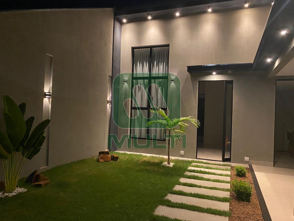 Casa à venda com 3 quartos, 200m² - Foto 5