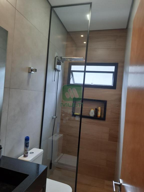 Casa à venda com 3 quartos, 200m² - Foto 16