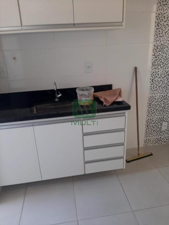 Apartamento à venda com 3 quartos, 78m² - Foto 9