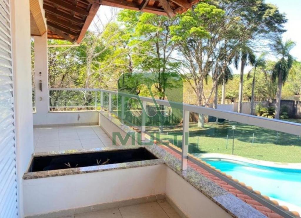 Casa à venda com 4 quartos, 500m² - Foto 11