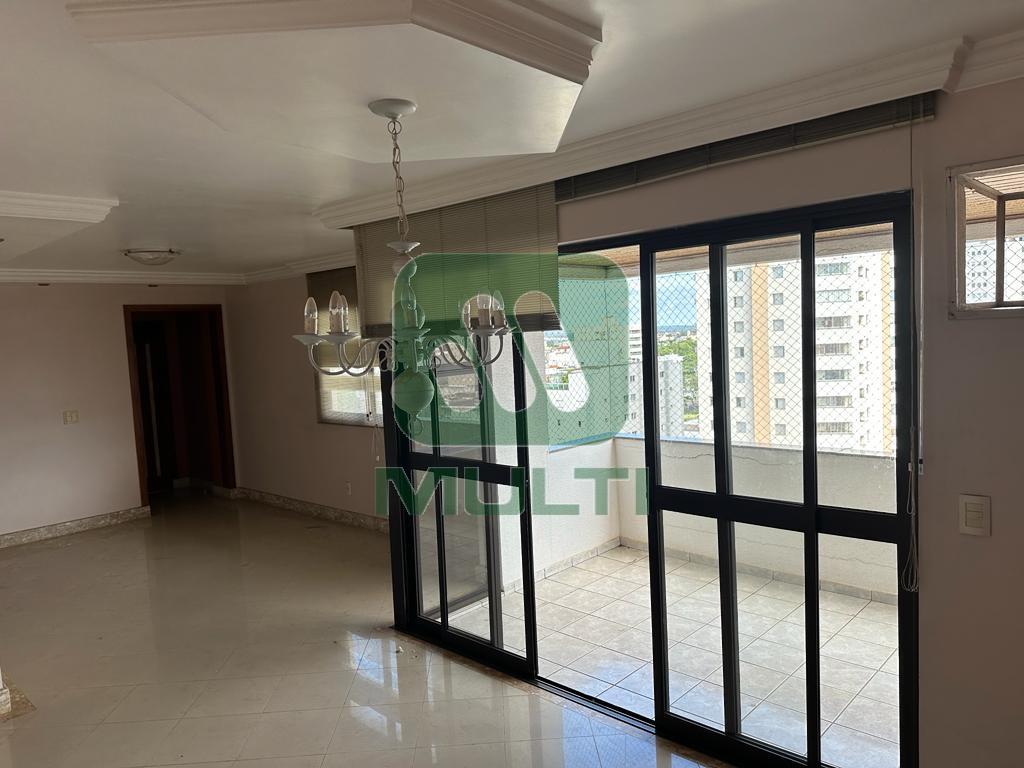 Apartamento à venda com 4 quartos, 143m² - Foto 3