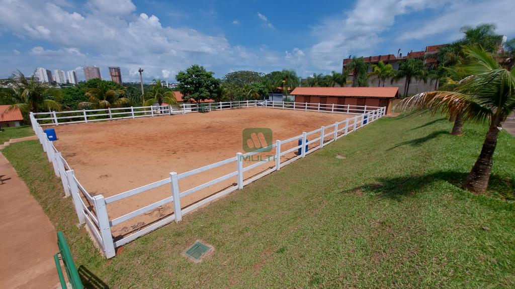 Casa de Condomínio à venda com 4 quartos, 240m² - Foto 29