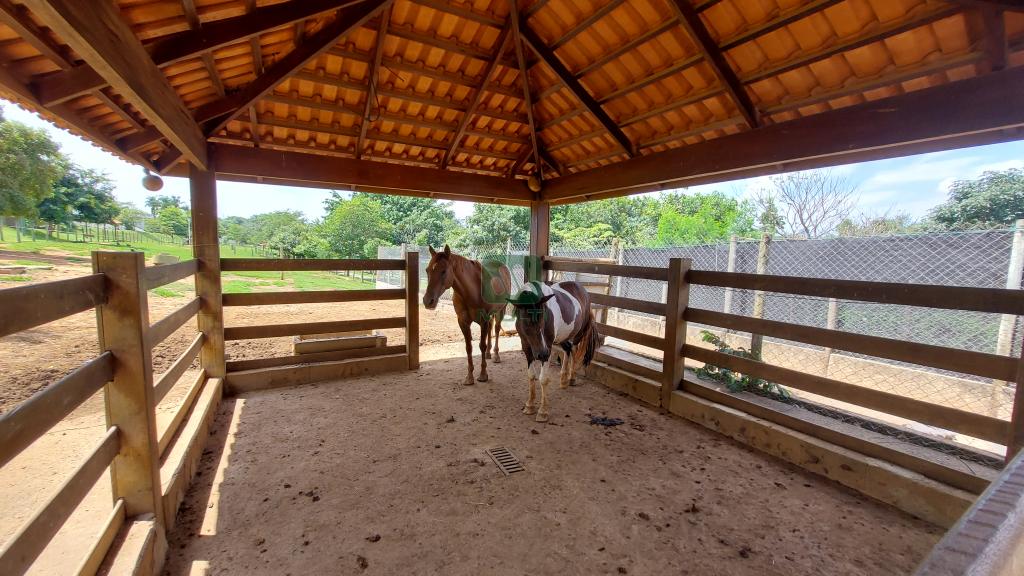 Casa de Condomínio à venda com 4 quartos, 240m² - Foto 33