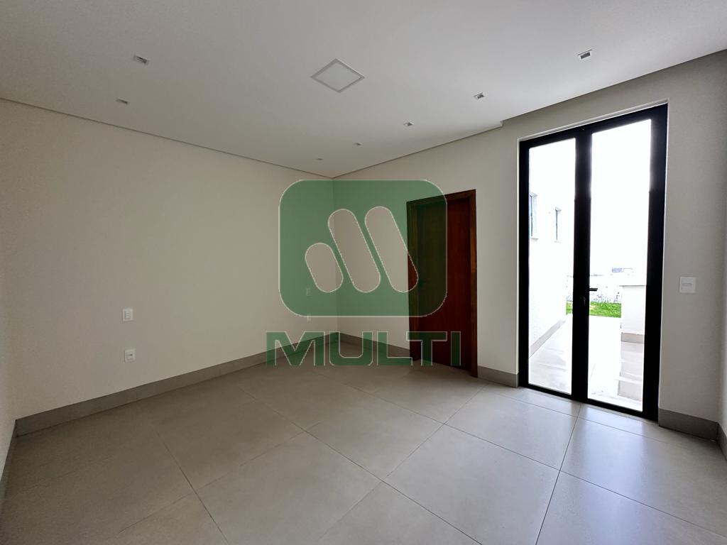 Casa à venda com 3 quartos, 179m² - Foto 19