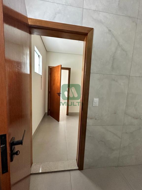 Casa à venda com 3 quartos, 179m² - Foto 23