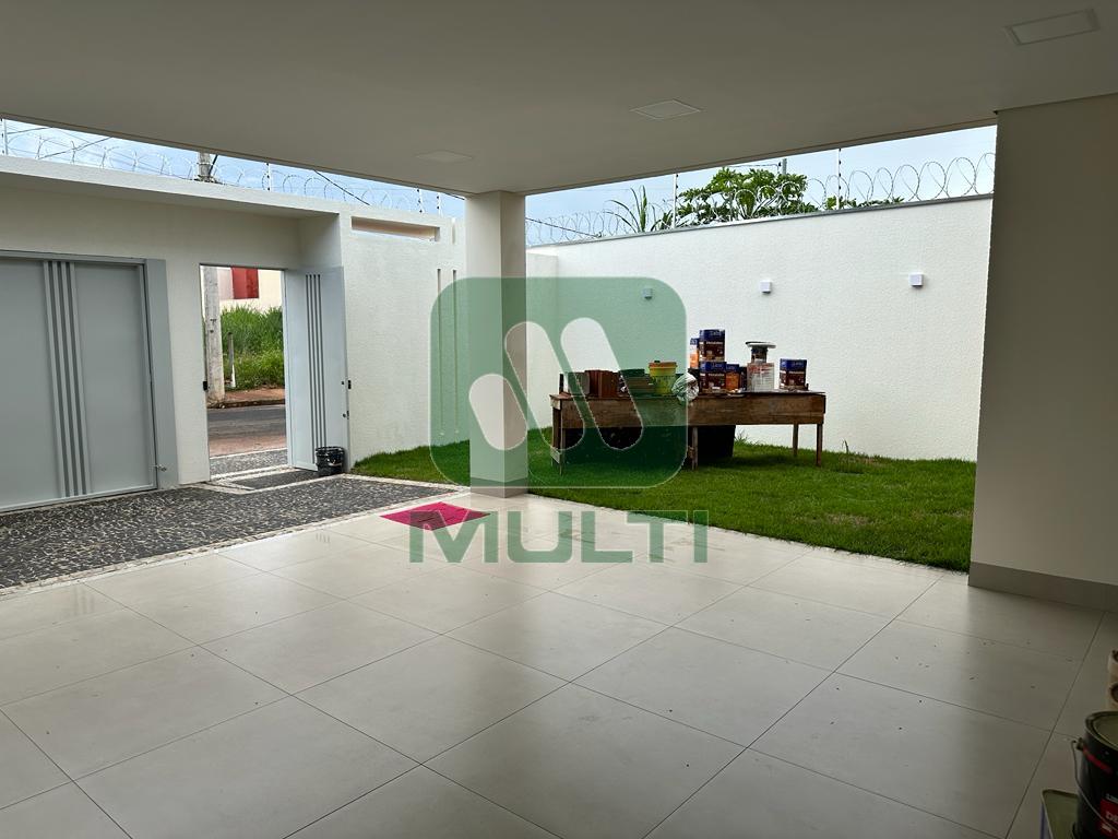 Casa à venda com 3 quartos, 179m² - Foto 28