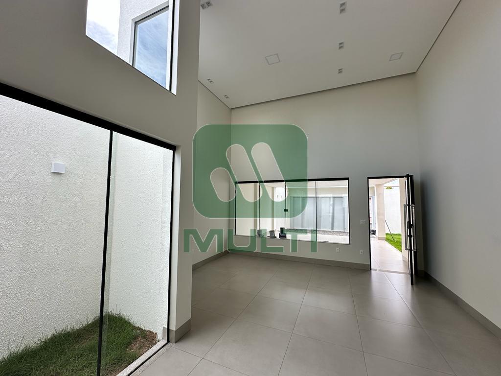 Casa à venda com 3 quartos, 179m² - Foto 29