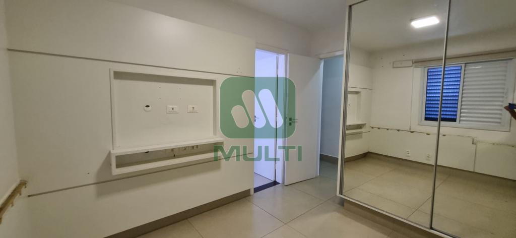 Apartamento à venda com 3 quartos, 142m² - Foto 10