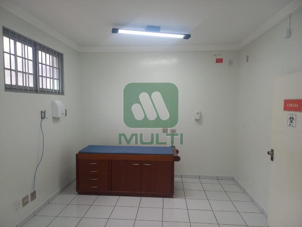 Conjunto Comercial-Sala à venda com 1 quarto, 561m² - Foto 4