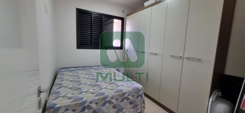 Apartamento à venda com 3 quartos, 87m² - Foto 13