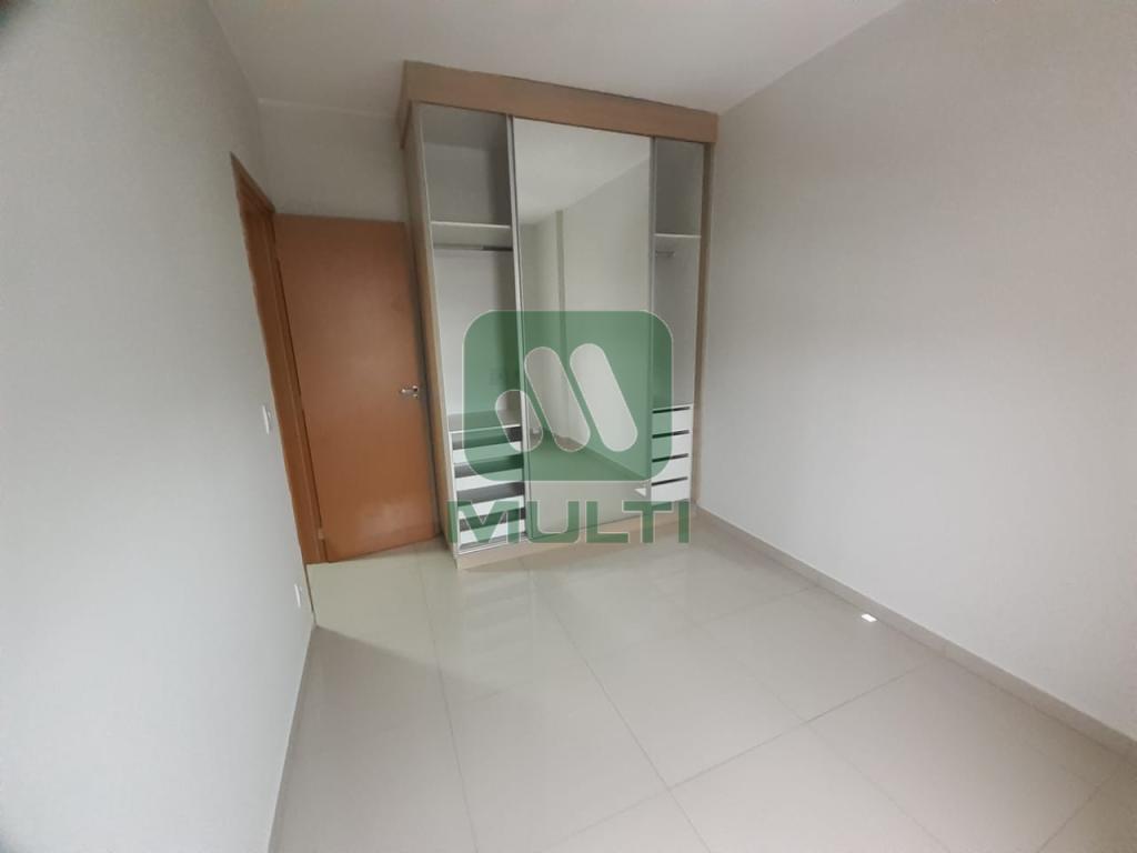 Apartamento à venda com 3 quartos, 94m² - Foto 6