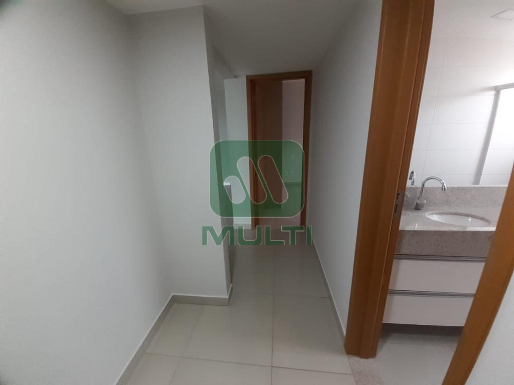 Apartamento à venda com 3 quartos, 94m² - Foto 12