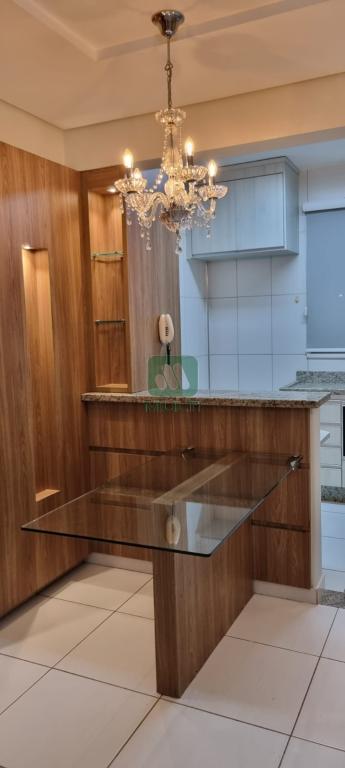 Apartamento à venda com 2 quartos, 57m² - Foto 2