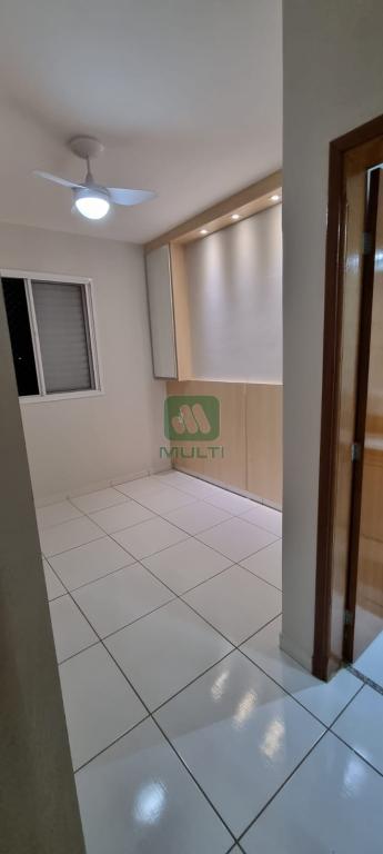 Apartamento à venda com 2 quartos, 57m² - Foto 15