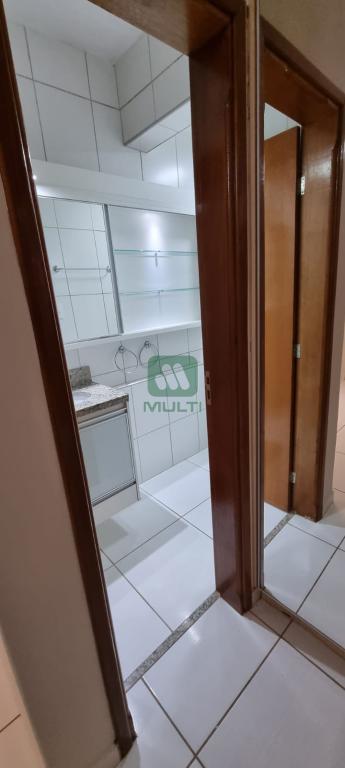 Apartamento à venda com 2 quartos, 57m² - Foto 19