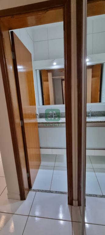 Apartamento à venda com 2 quartos, 57m² - Foto 20