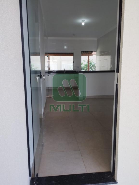 Casa à venda com 3 quartos, 69m² - Foto 15