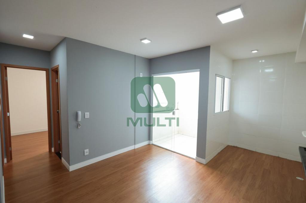 Apartamento à venda com 2 quartos, 51m² - Foto 18