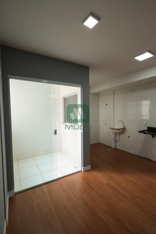 Apartamento à venda com 2 quartos, 51m² - Foto 21