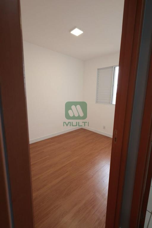 Apartamento à venda com 2 quartos, 51m² - Foto 27