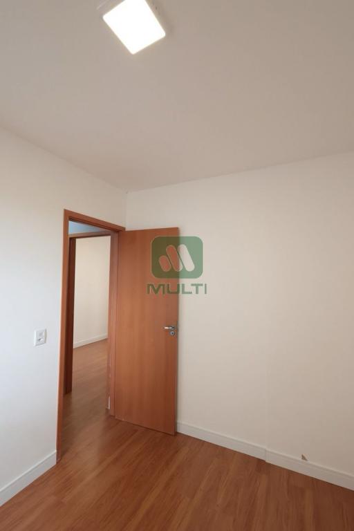 Apartamento à venda com 2 quartos, 51m² - Foto 28