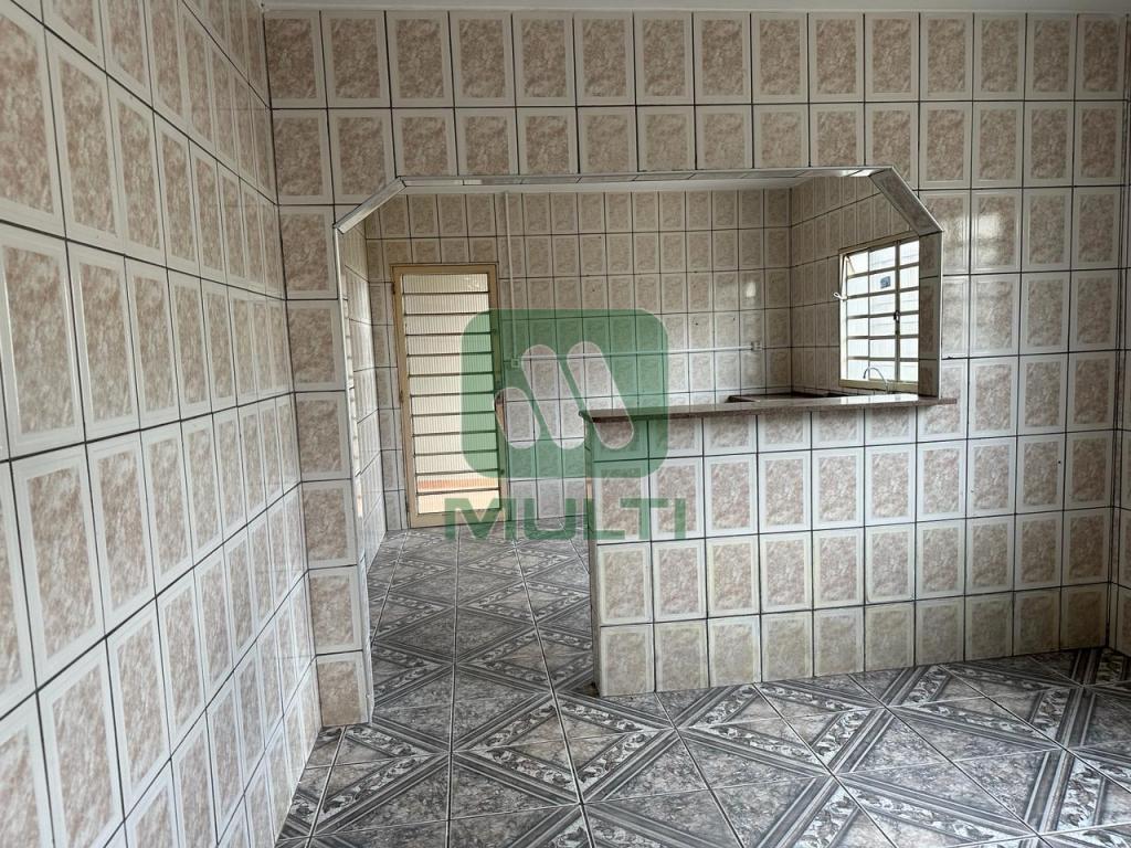 Casa à venda com 3 quartos, 130m² - Foto 13