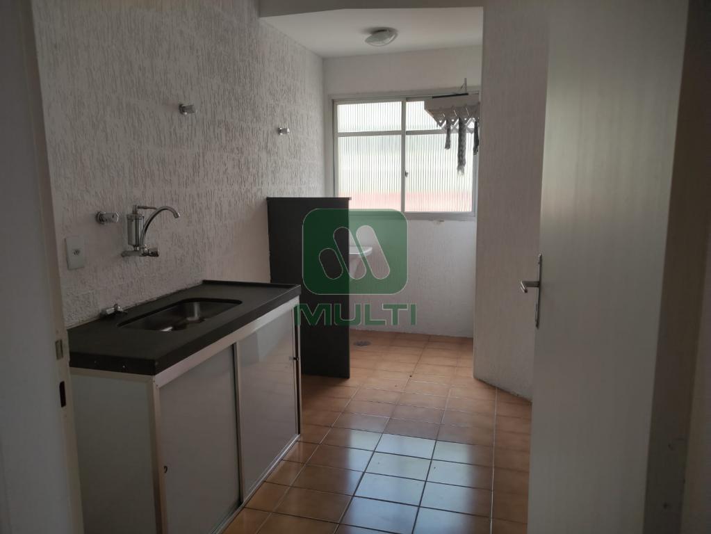 Apartamento à venda com 3 quartos, 61m² - Foto 9