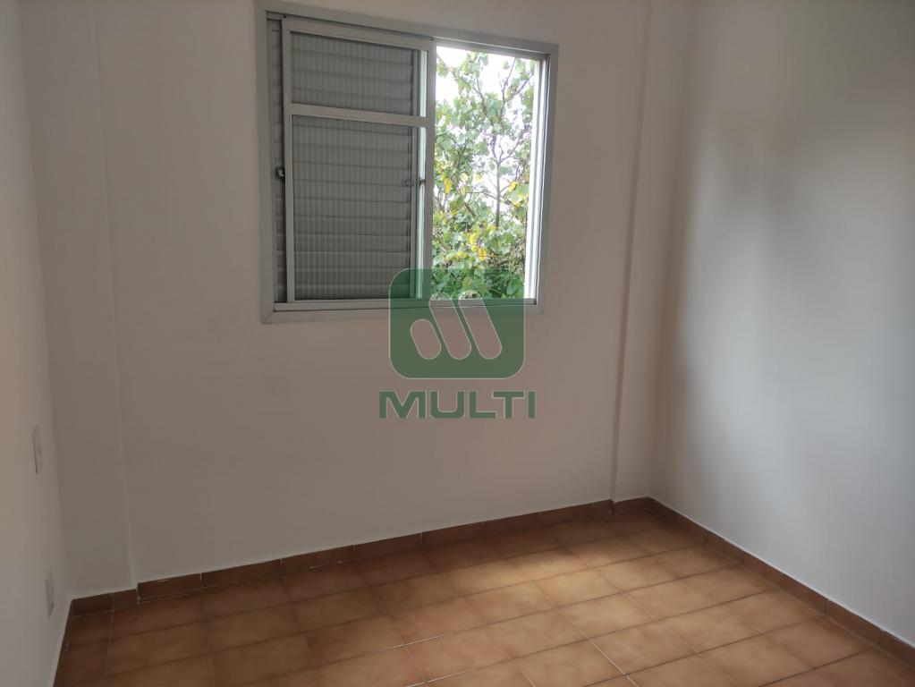 Apartamento à venda com 3 quartos, 61m² - Foto 16