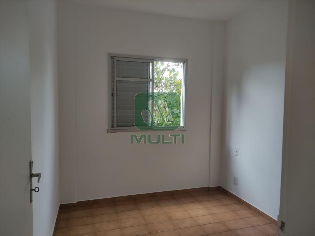 Apartamento à venda com 3 quartos, 61m² - Foto 18