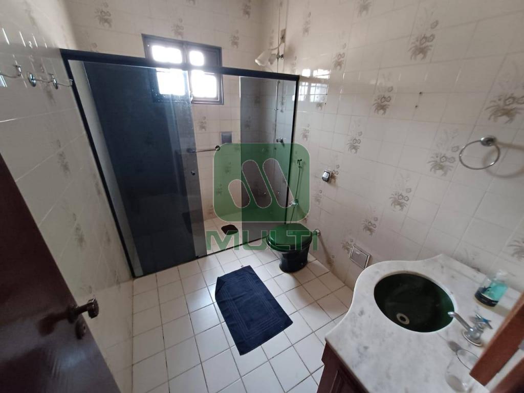 Casa à venda com 7 quartos, 400m² - Foto 10