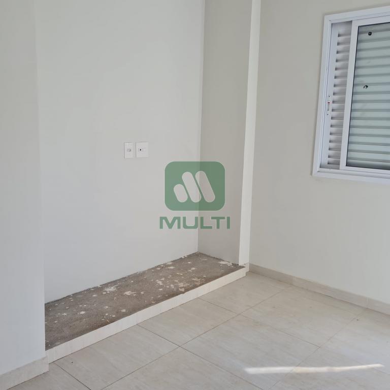 Apartamento à venda com 3 quartos, 107m² - Foto 12