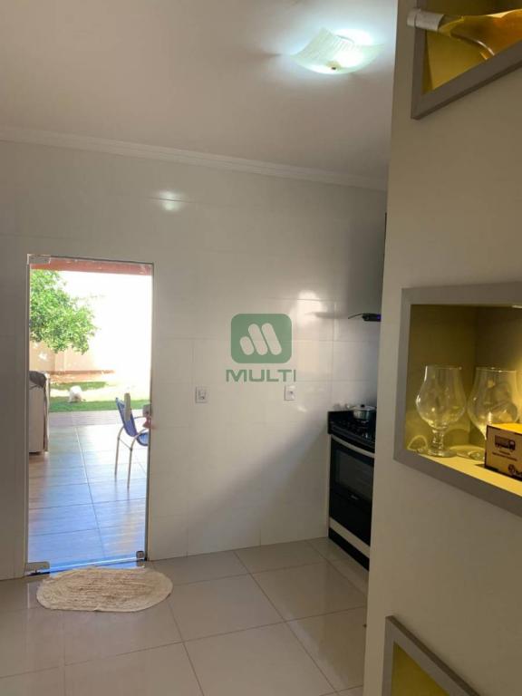 Casa à venda com 3 quartos, 145m² - Foto 6