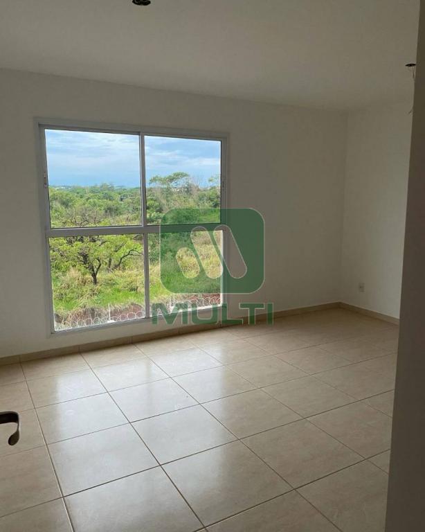 Apartamento à venda com 2 quartos, 53m² - Foto 2