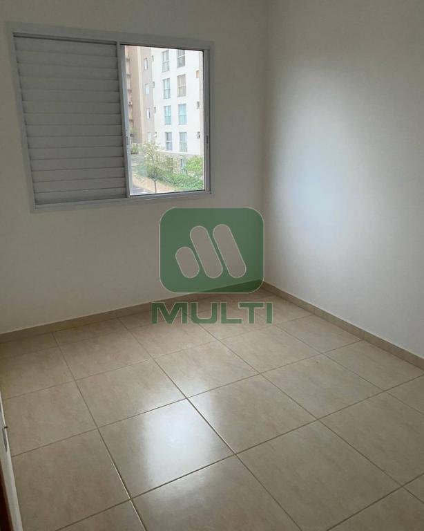 Apartamento à venda com 2 quartos, 53m² - Foto 4