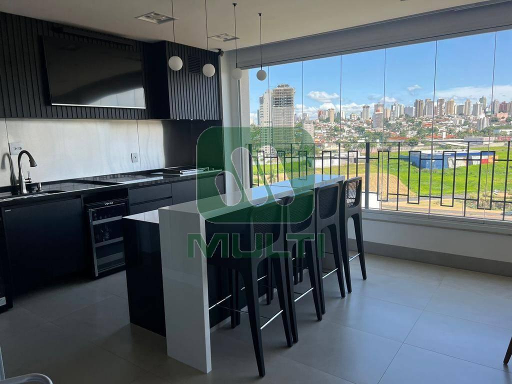 Apartamento à venda com 3 quartos, 198m² - Foto 7